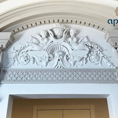 The Gorgeous By Apulia Accommodation Bari Ngoại thất bức ảnh